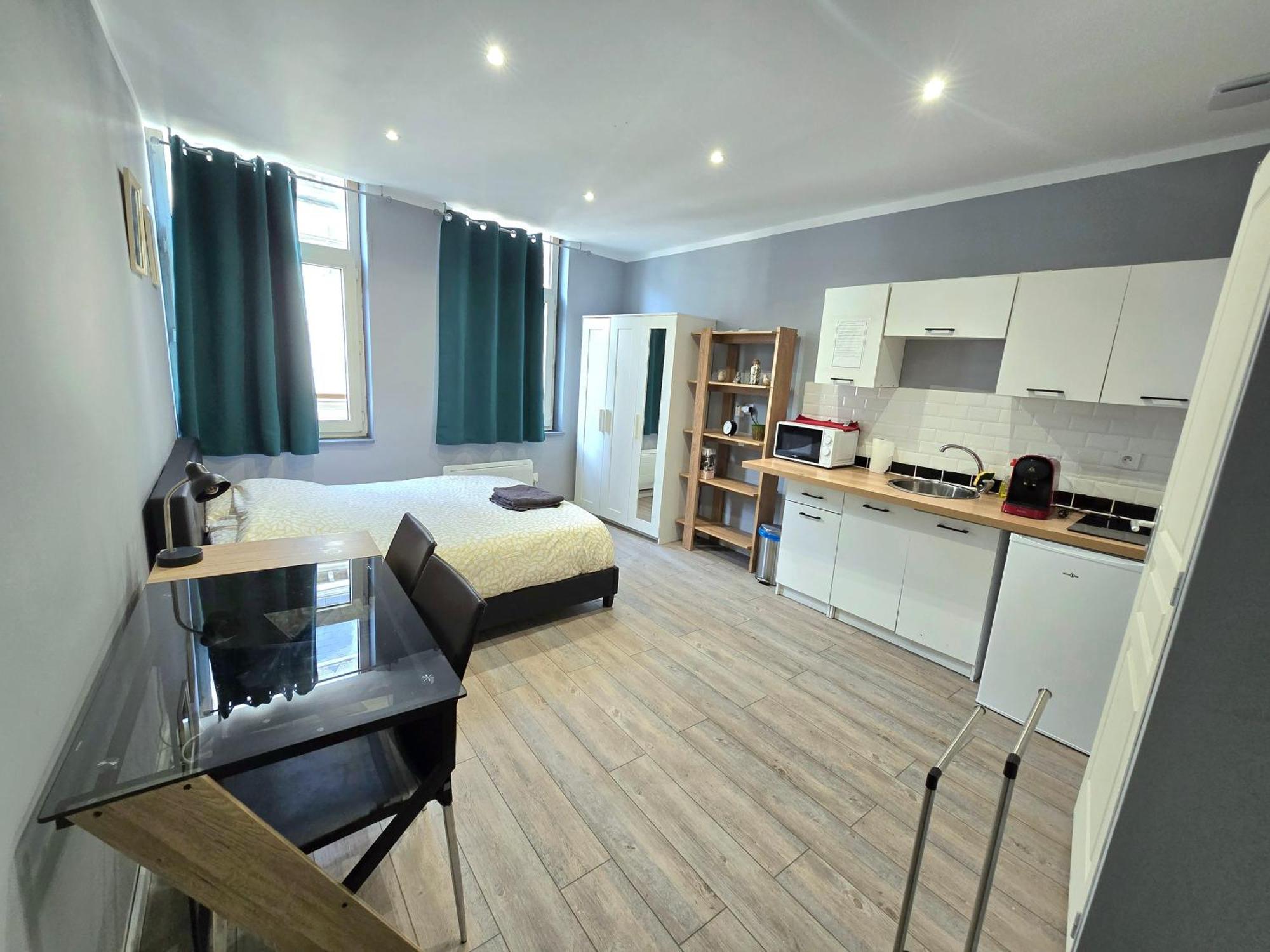 Appartement Hypercentre 301 +Wifi+Independant+ Cuisine Toilette Salle De Bain Privative فالنسيان المظهر الخارجي الصورة